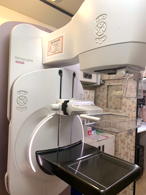 乳房検査機械